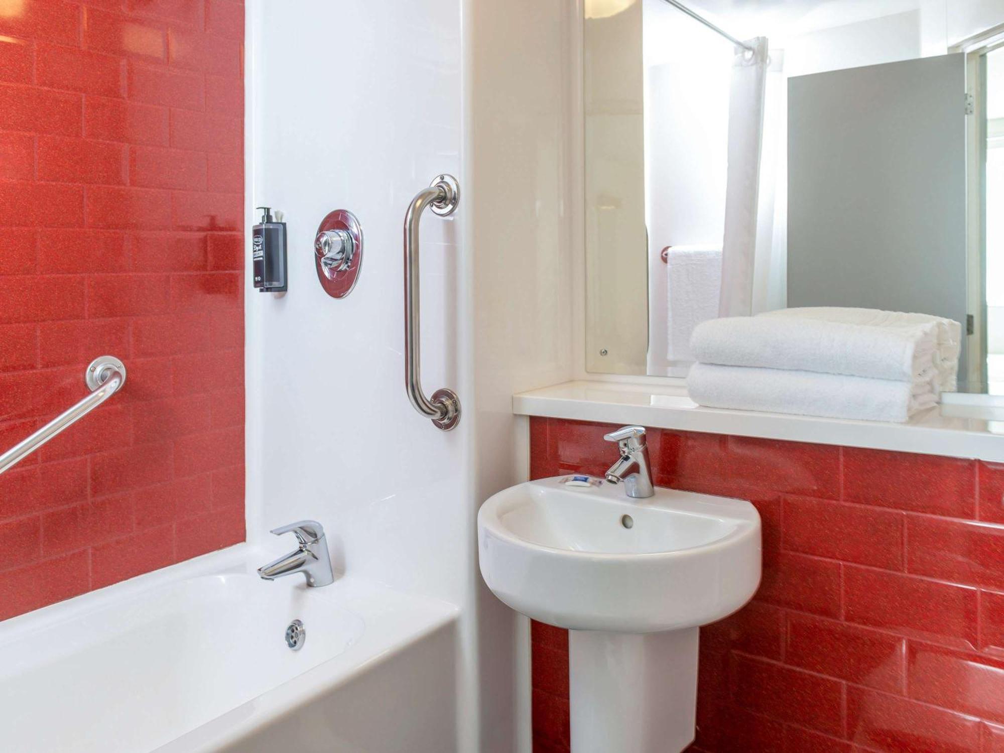 Ibis Budget Lancaster Centre المظهر الخارجي الصورة